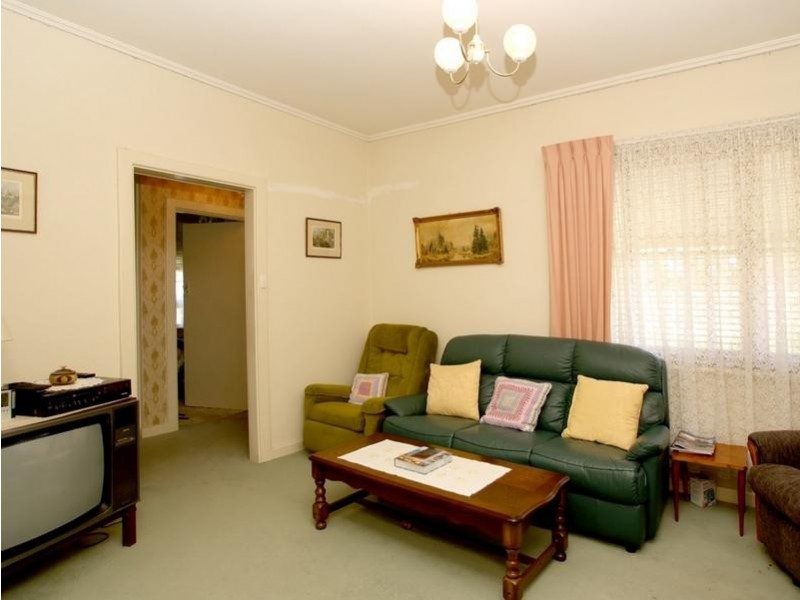 29 Stradbroke Avenue, Plympton Park SA 5038