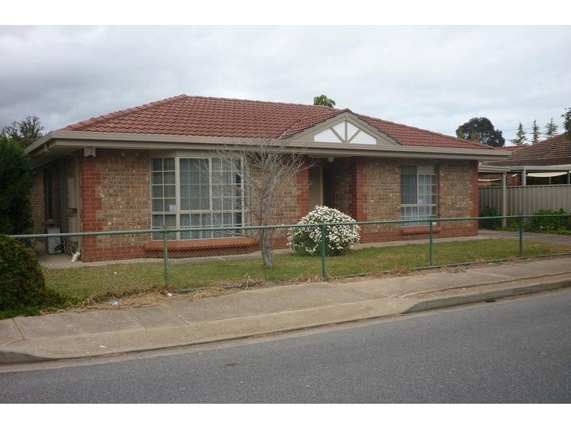 8 Gazeby STREET, Glandore SA 5037