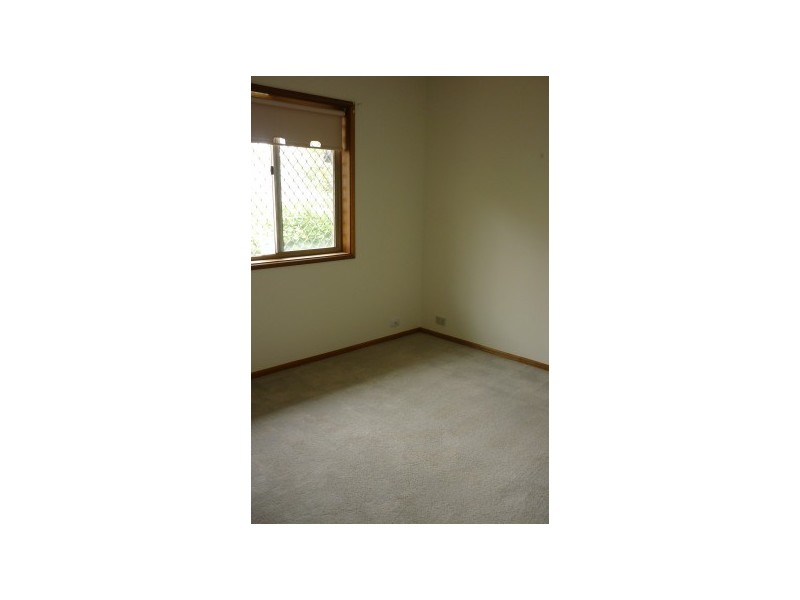 8 Gazeby STREET, Glandore SA 5037