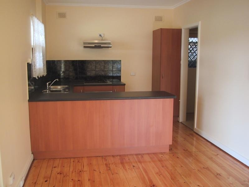 1/8 Macfarlane AVENUE, Glenelg North SA 5045