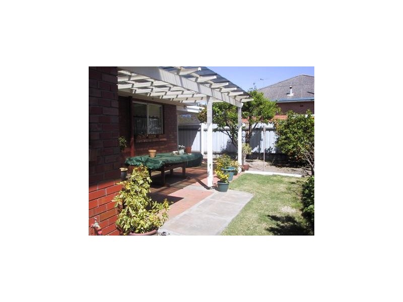 2a Rothesay Avenue, Glenelg North SA 5045