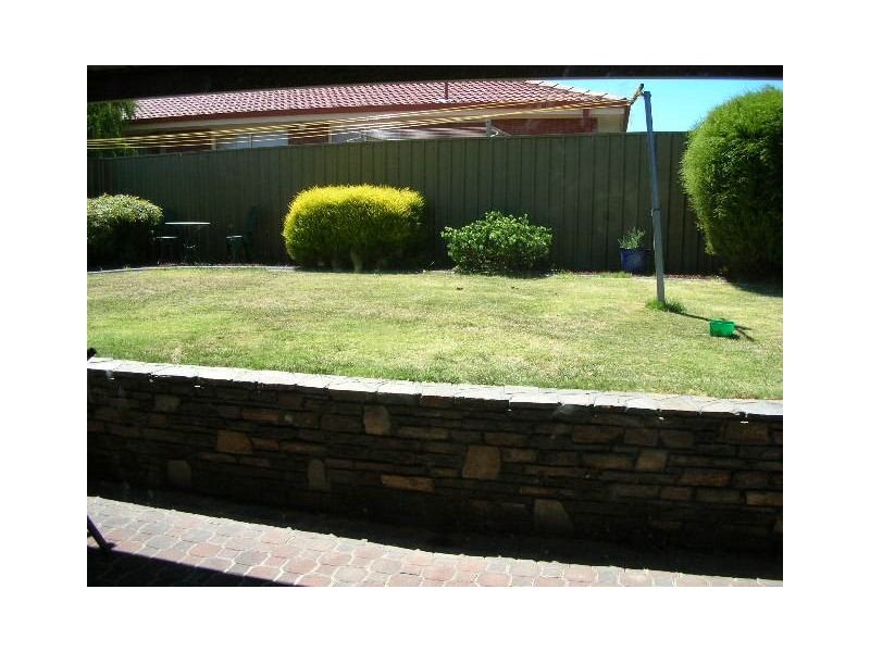 25 Zabica Avenue, Woodcroft SA 5162