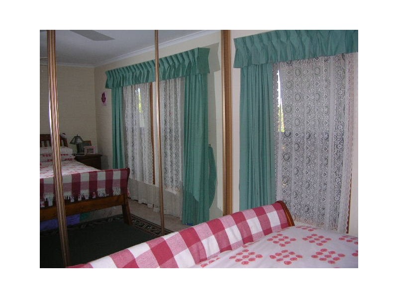 25 Zabica Avenue, Woodcroft SA 5162