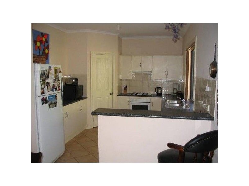 2 Stella Street, Darlington SA 5047