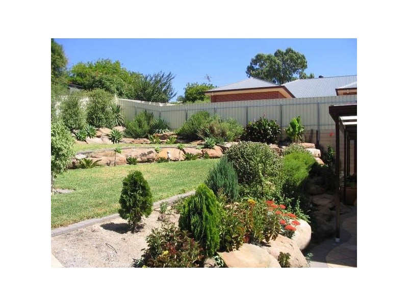 2 Stella Street, Darlington SA 5047