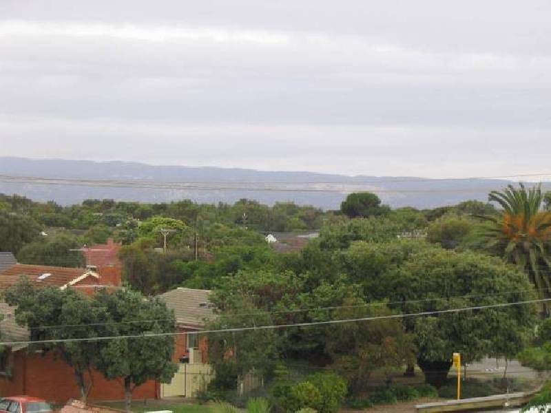 4/144 Seaview Road, Henley Beach SA 5022