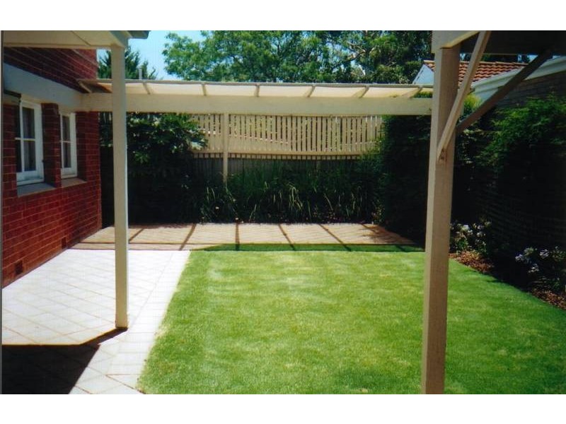 9B Gordon Road, Black Forest SA 5035