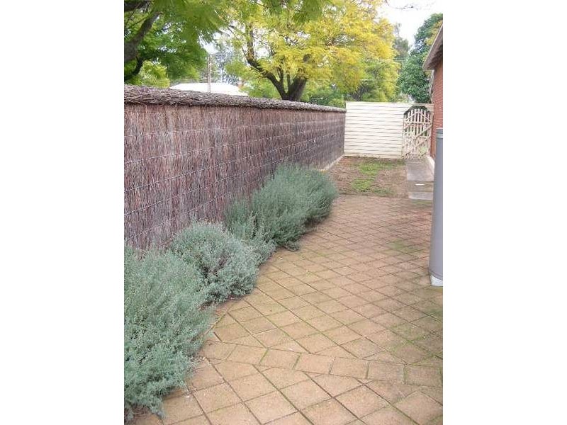 9B Gordon Road, Black Forest SA 5035