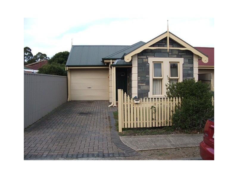 1 Read Road, Glandore SA 5037