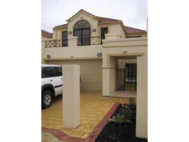 13 Wallace Court, Mitchell Park SA 5043