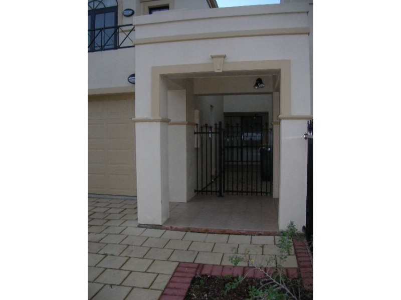 13 Wallace Court, Mitchell Park SA 5043