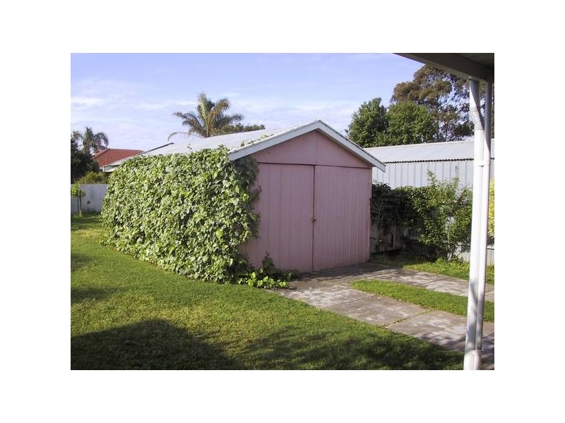 10 Lavinia Street, Hove SA 5048