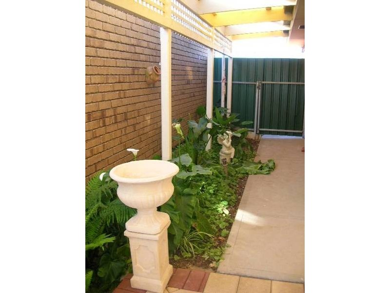 22 Gleneagles Road, Aberfoyle Park SA 5159