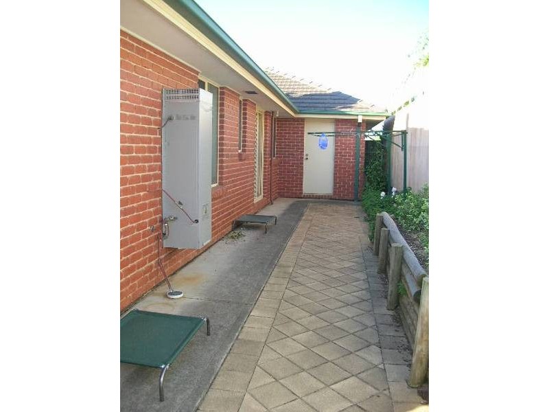 22 Gleneagles Road, Aberfoyle Park SA 5159