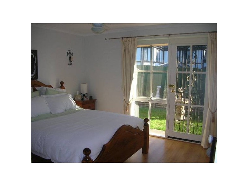 22 Gleneagles Road, Aberfoyle Park SA 5159