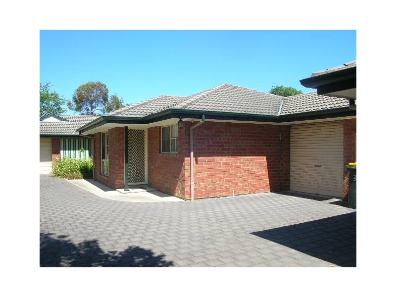 2/15 Clark Avenue, Glandore SA 5037