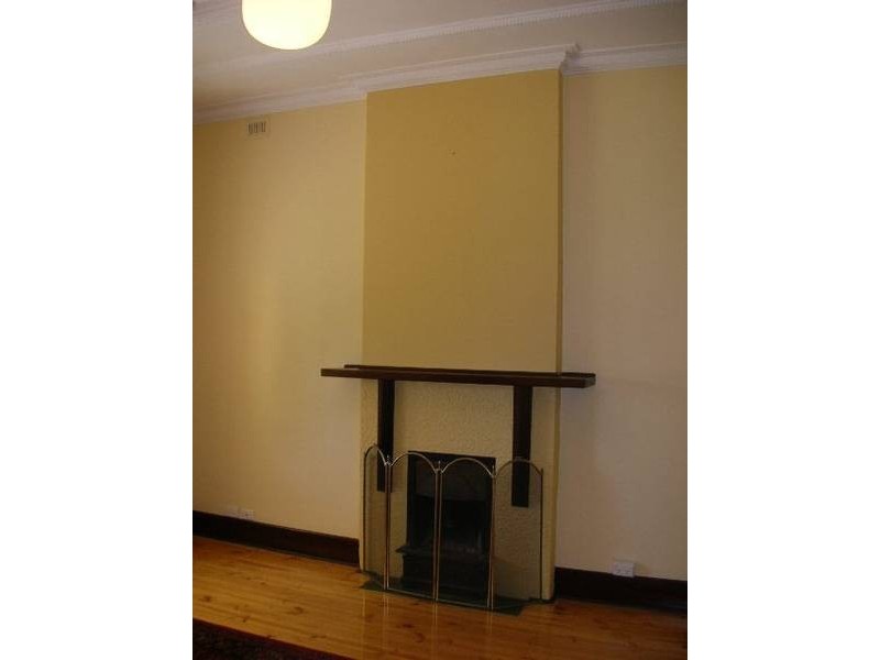 36 Wellington Street, Glandore SA 5037