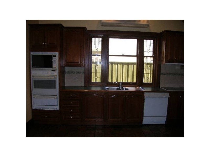 36 Wellington Street, Glandore SA 5037