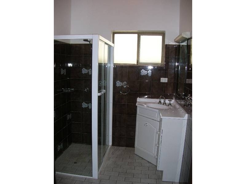 36 Wellington Street, Glandore SA 5037