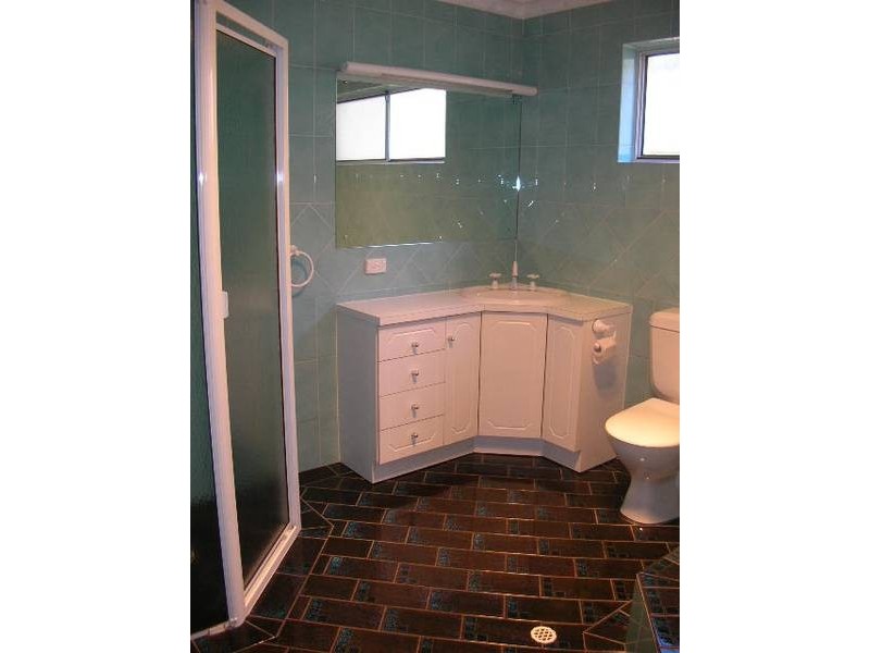 36 Wellington Street, Glandore SA 5037