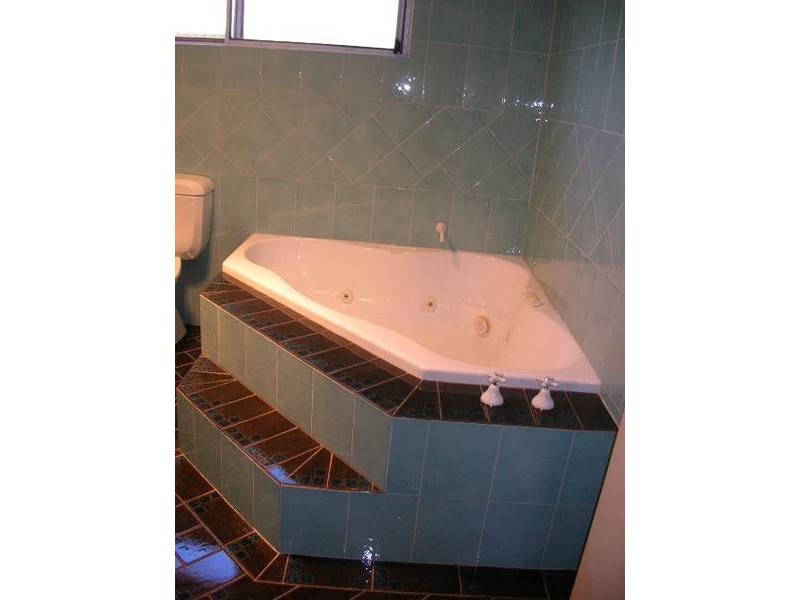 36 Wellington Street, Glandore SA 5037