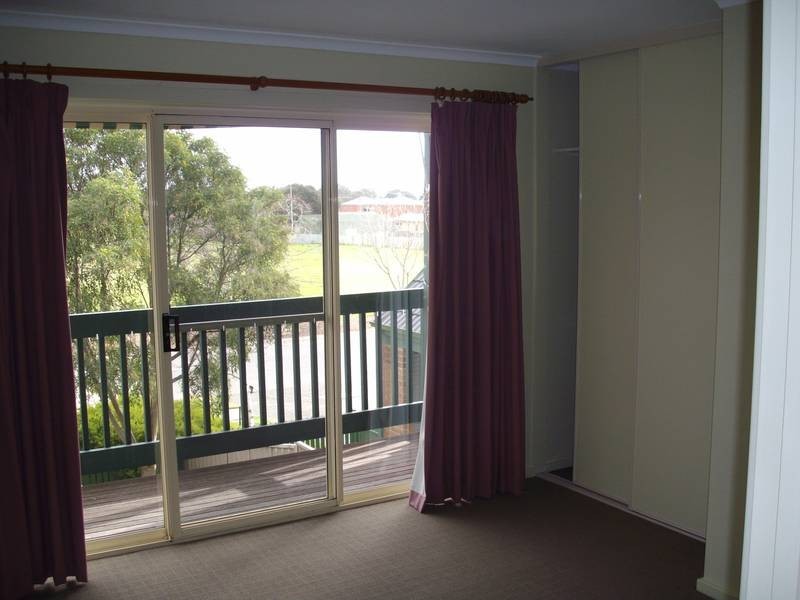 2/33 David Avenue, Mitchell Park SA 5043