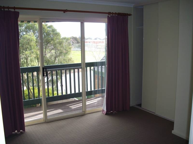 2/33 David Avenue, Mitchell Park SA 5043