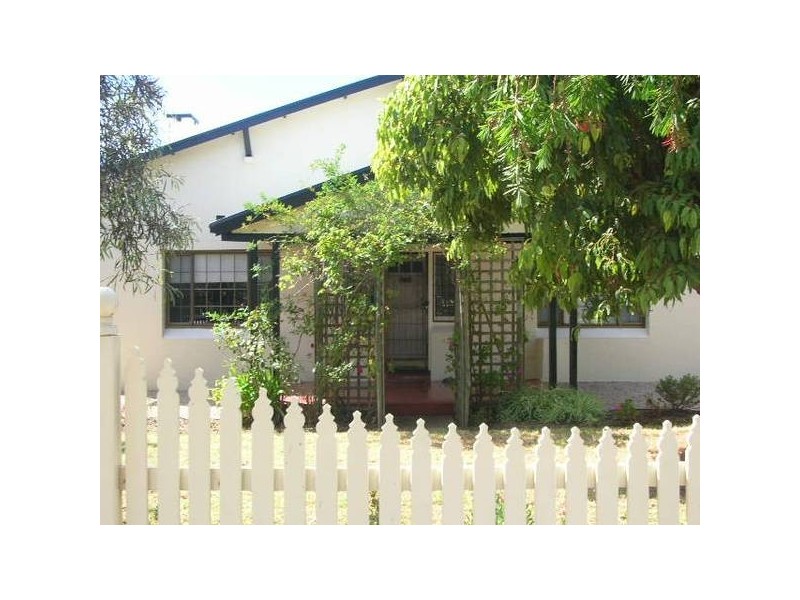 38 Wellington Street, Glandore SA 5037