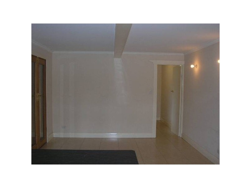 38 Wellington Street, Glandore SA 5037