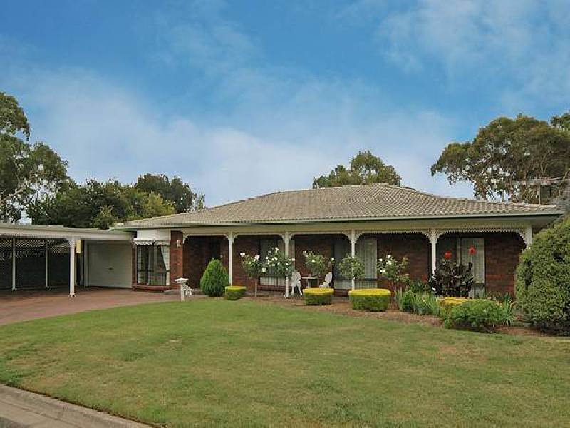24 Abiona Street, Flagstaff Hill SA 5159