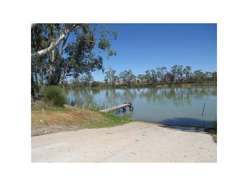 Lot 24 Helbig Drive, Blanchetown SA 5357