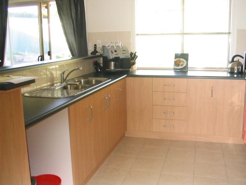 13 Brooklyn Drive, Hallett Cove SA 5158