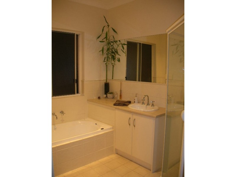 24b Illawarra Avenue, Hove SA 5048