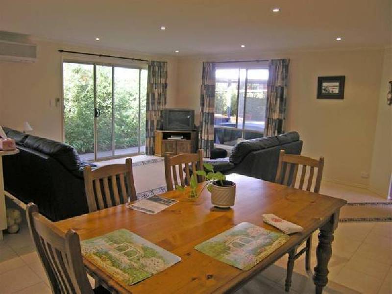 14b The Parkway, Victor Harbor SA 5211