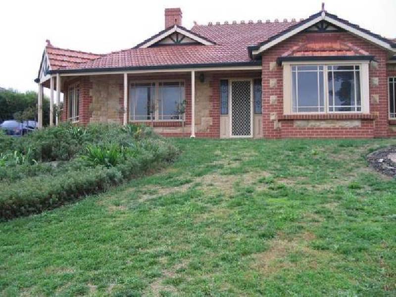 3 Ironbark Avenue, Flagstaff Hill SA 5159