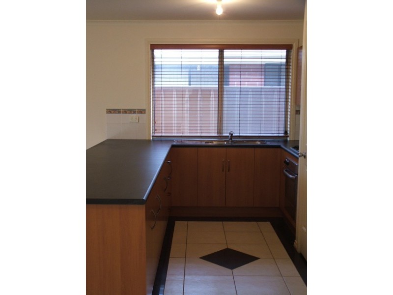 16 Thirza Avenue, Mitchell Park SA 5043