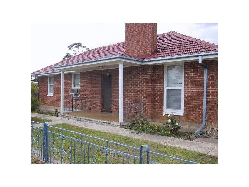 15 Norrie Avenue, Clovelly Park SA 5042