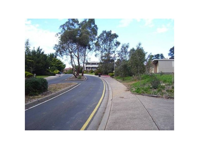 Outlook Drive, Aberfoyle Park SA 5159