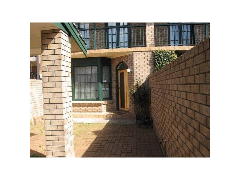 Cambridge Street, North Adelaide SA 5006