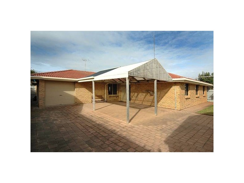 Albany Avenue, Port Noarlunga South SA 5167