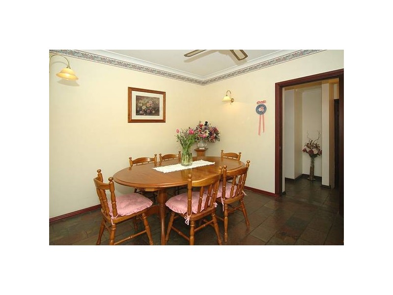 1 Tawny Court, Aberfoyle Park SA 5159