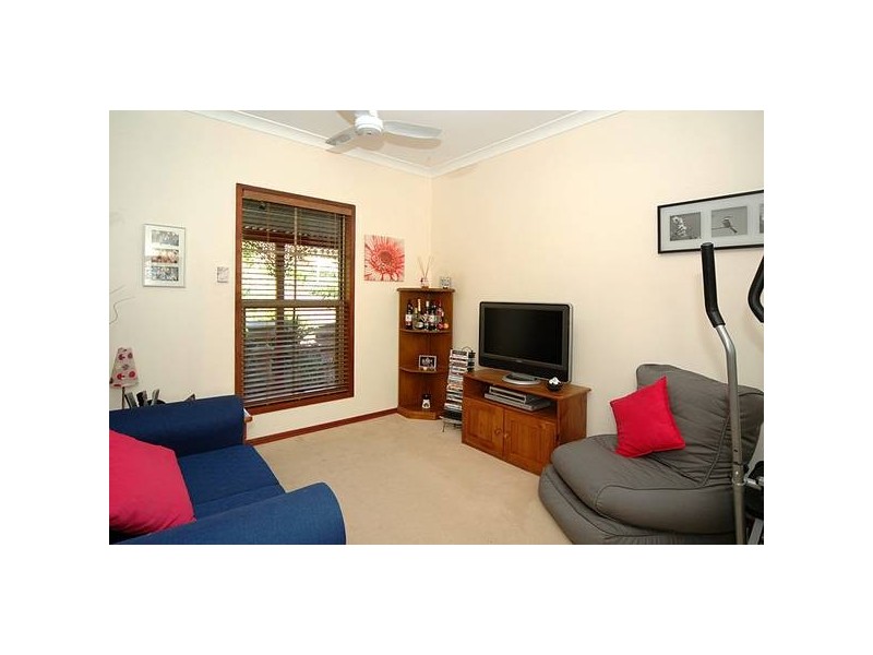 1 Tawny Court, Aberfoyle Park SA 5159