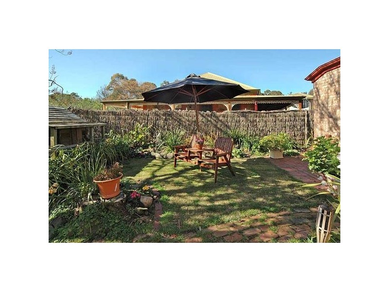 1 Tawny Court, Aberfoyle Park SA 5159