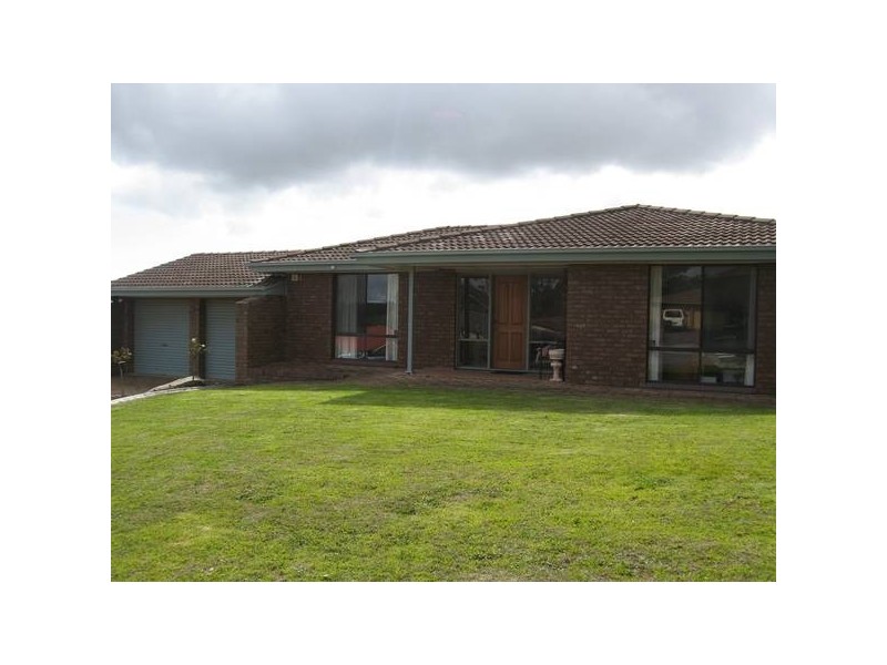 6 St Vincent Close, Aberfoyle Park SA 5159