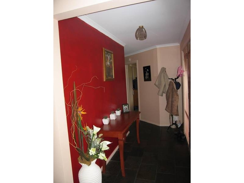 6 St Vincent Close, Aberfoyle Park SA 5159