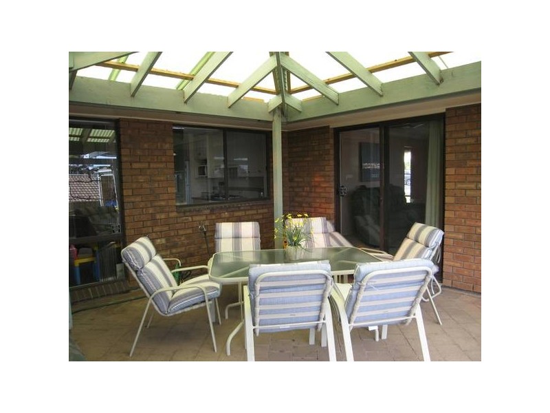 6 St Vincent Close, Aberfoyle Park SA 5159
