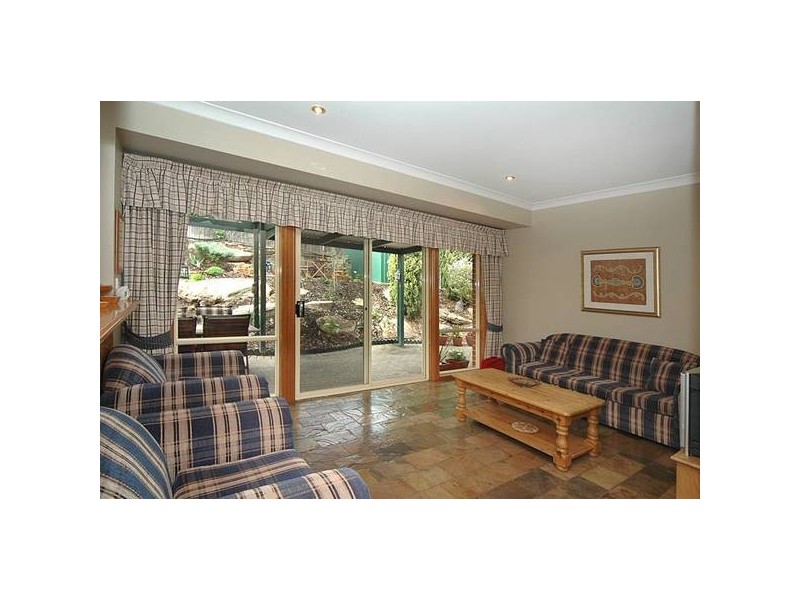 5 Whistler Grove, Flagstaff Hill SA 5159