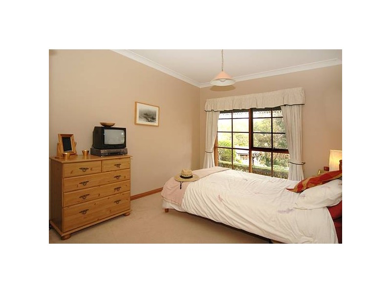 5 Whistler Grove, Flagstaff Hill SA 5159