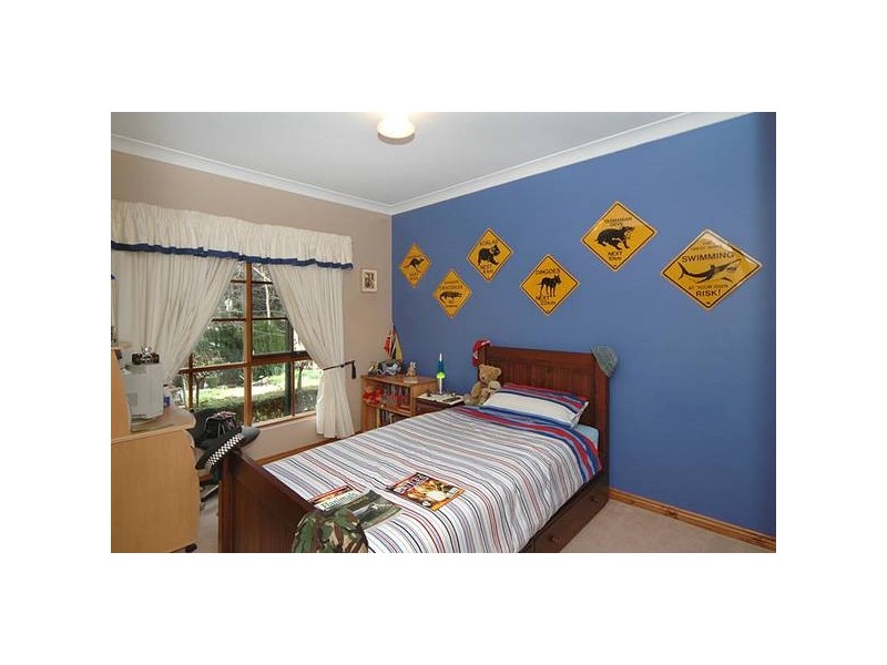 5 Whistler Grove, Flagstaff Hill SA 5159