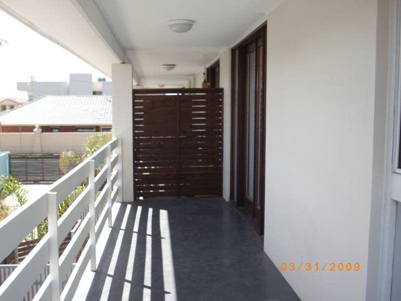6/27 Military Road, West Beach SA 5024